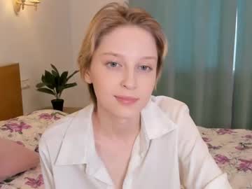 webcam girl alisondrakes live cam image #5929720