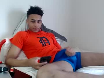 webcam man jg2cute live cam image #4217491