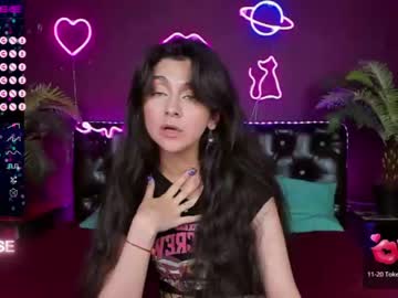 webcam girl tiffany_whootson live cam image #2290858