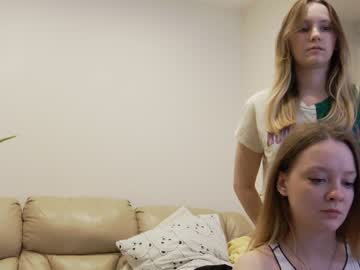 webcam girl boooooom_ live cam image #5006190