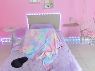 webcam girl little_effy18 live cam image #3132978