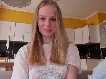 webcam girl magic_couple13 live cam image #6685491