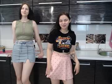 webcam couple renae_tom live cam image #4781219