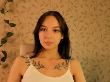 webcam girl aimeerogers live cam image #4104138