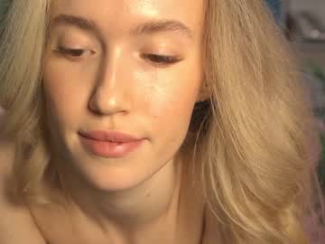 webcam girl lolly_bella_ live cam image #1592106