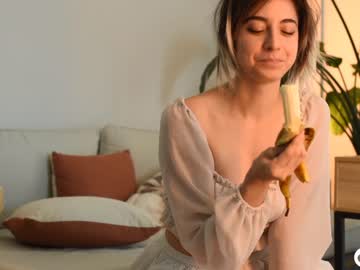 webcam girl lizmreow live cam image #4868977