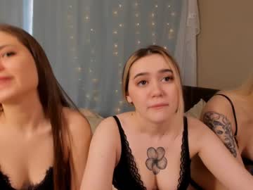 webcam girl sinacampby live cam image #1549466
