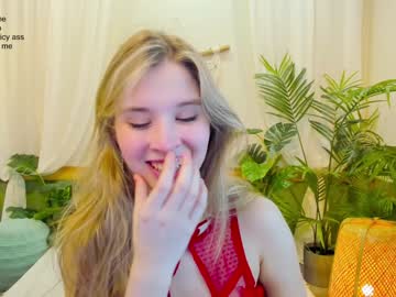 webcam girl milablush live cam image #3453057