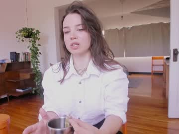 webcam girl cinnabelle live cam image #5623266