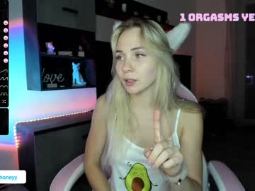 webcam girl xxxhoneyxx live cam image #5244900