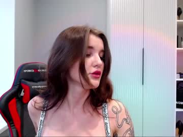 webcam girl marti_lovely live cam image #5021490