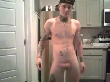 webcam man redinthebed live cam image #6079720