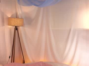 webcam girl alisia_spinnet live cam image #6975195