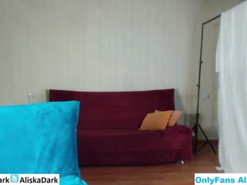webcam girl aliska_dark live cam image #236639