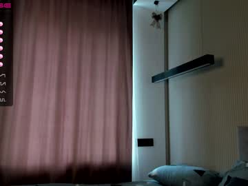 webcam girl angella_kleee live cam image #1929127