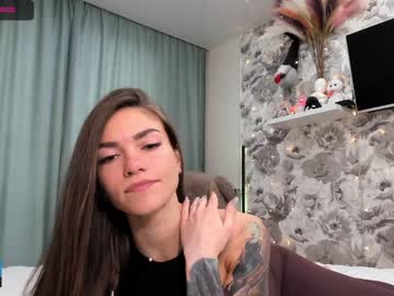 webcam girl joconda live cam image #1246364