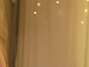 webcam girl bettyhudson live cam image #1362337