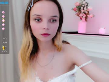 webcam girl gorgeous_bunny live cam image #2898866