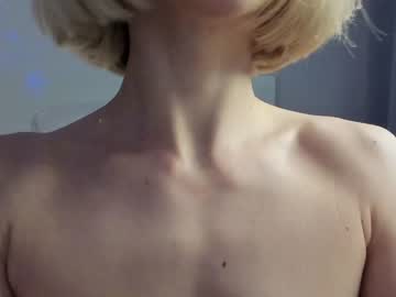 webcam girl yournaughtymiss live cam image #3843518