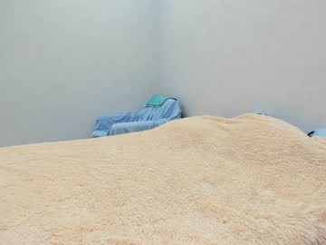 webcam girl yana_squrel_22 live cam image #4959657