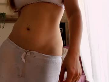 webcam girl bestgirl_ofthe_neighborhood live cam image #3780724