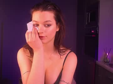 webcam girl lorienn live cam image #5935250