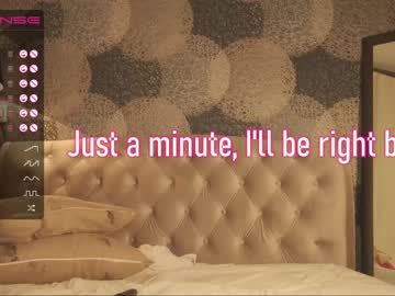 webcam girl crystalreves live cam image #590163