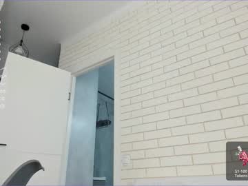 webcam girl sweetfox_365 live cam image #5374251