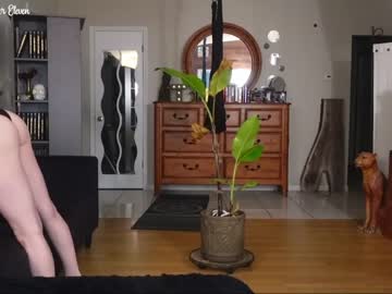 webcam girl tinatopp live cam image #1110744