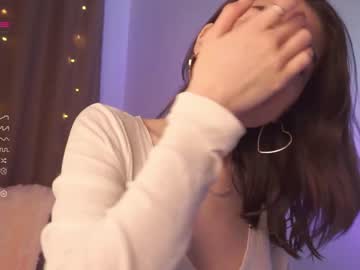 webcam girl amandamedrano live cam image #4122953
