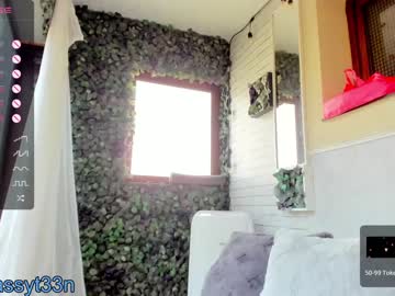 webcam girl sassyt33n live cam image #5548207