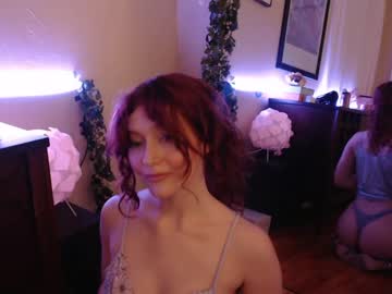 webcam girl raspberryallie live cam image #1383085