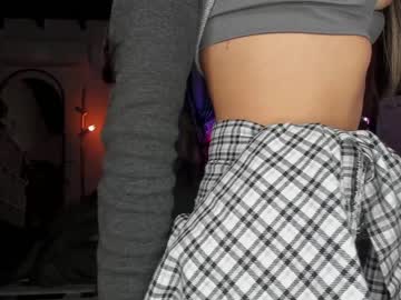 webcam girl lonelly_lolly98 live cam image #4009911