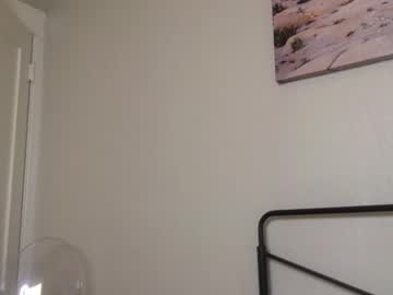 webcam girl dreamyriri live cam image #597509
