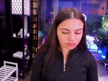 webcam girl alma_pearl live cam image #4703390