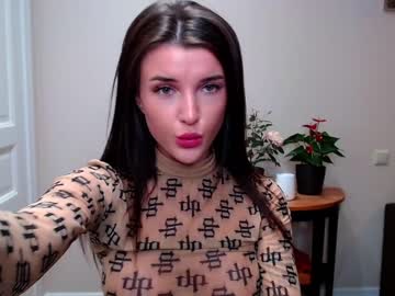 webcam girl marti_lovely live cam image #2358035