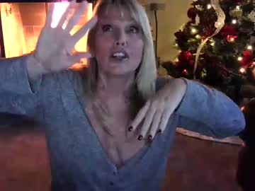 webcam girl daniluvs2 live cam image #3260960