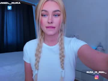 webcam girl 8a8y_nura live cam image #4266032