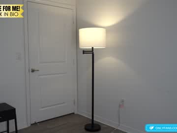 webcam girl chloewildd live cam image #6163335