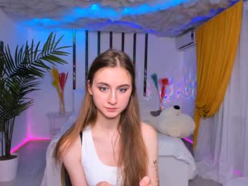 webcam girl elizabeth_wong live cam image #86432