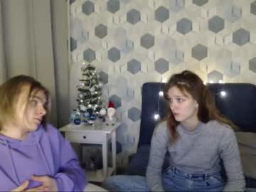 webcam couple _lilo_and_stitch_ live cam image #821452