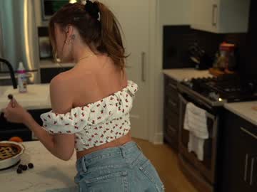 webcam girl lace___ live cam image #4721013