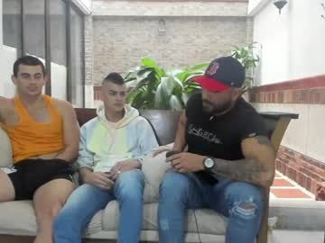 webcam man heteros_men live cam image #1874619