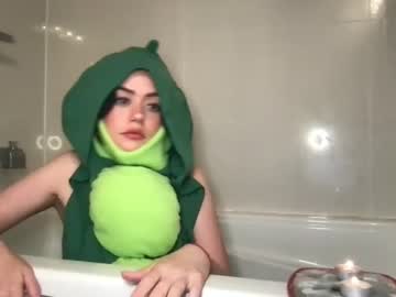 webcam girl littlesugarpea live cam image #5014445