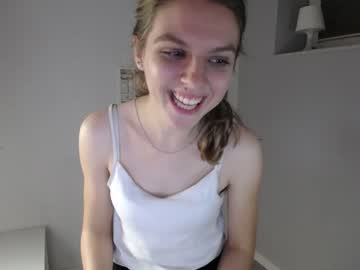 webcam girl lana_heisstt live cam image #624710