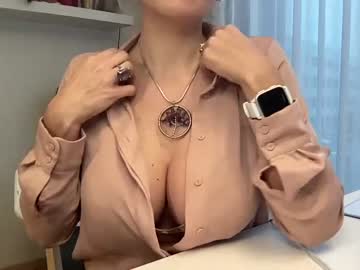 webcam girl naturalsuperblondie live cam image #6296272