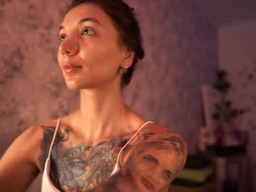 webcam girl kronniekray live cam image #1057246