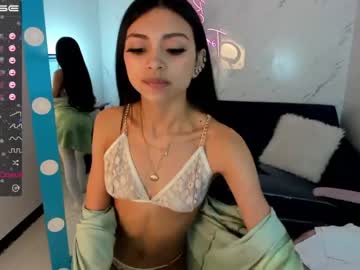 webcam girl sweet_littleee live cam image #1312781