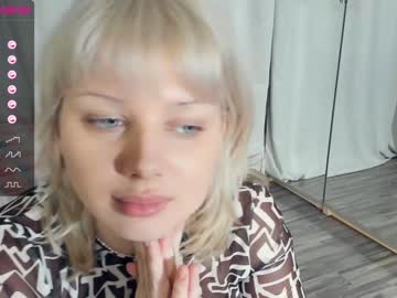 webcam girl melissacarterr live cam image #3417440