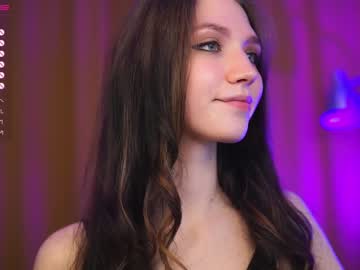 webcam girl angels_kiss live cam image #2687440